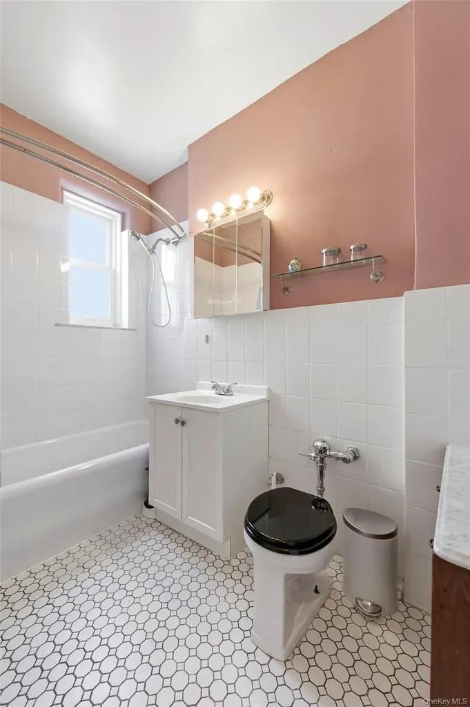 4006 7th Avenue Brooklyn NY 11232