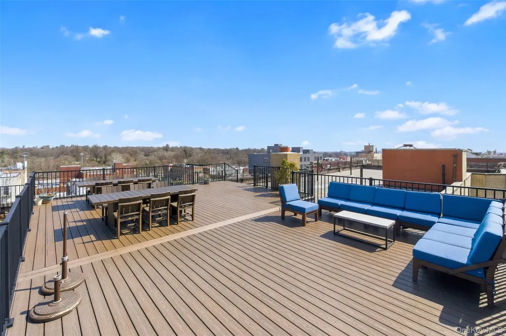 4006 7th Avenue Brooklyn NY 11232