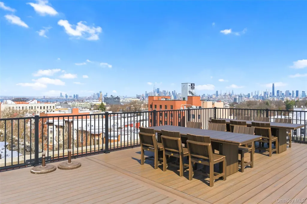 4006 7th Avenue Brooklyn NY 11232