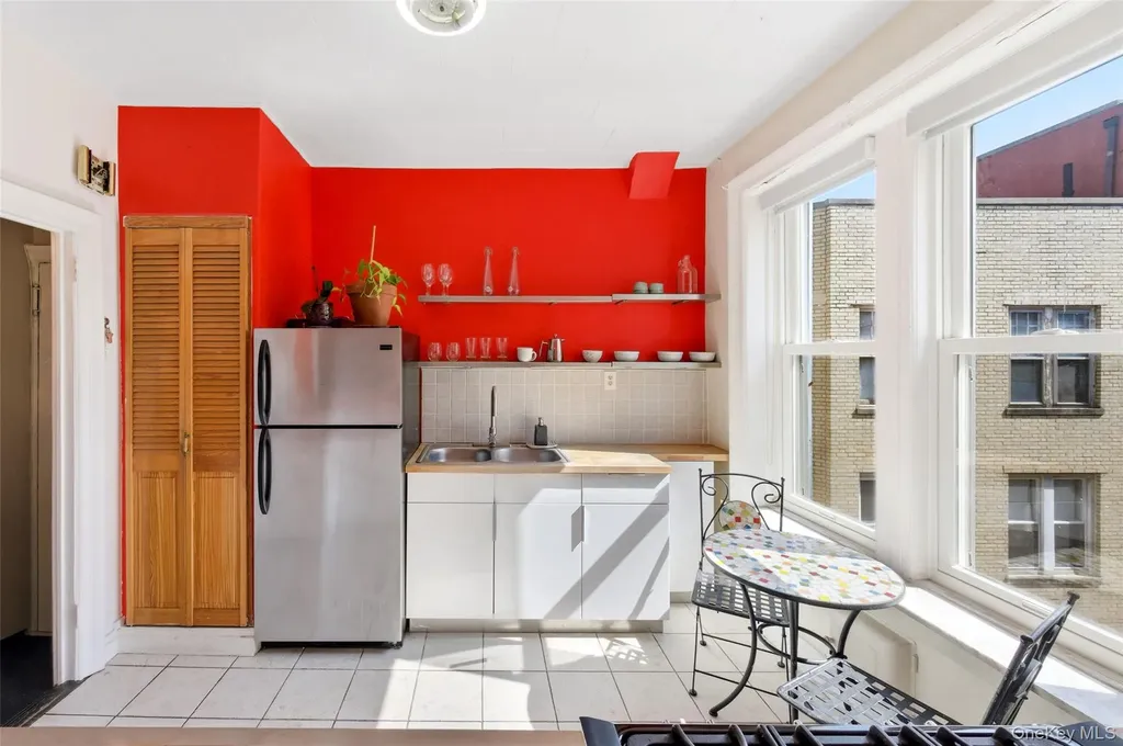4006 7th Avenue Brooklyn NY 11232