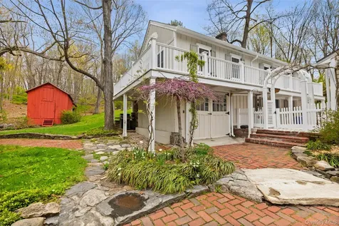 95 Croton Lake Road Katonah NY 10536