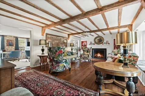 95 Croton Lake Road Katonah NY 10536