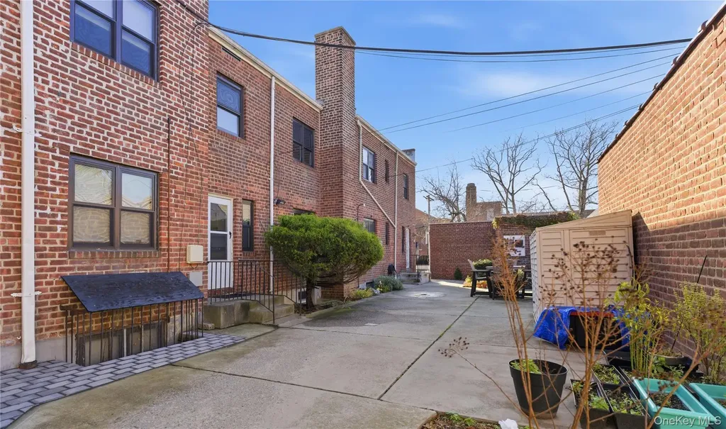 203-07 35th Avenue Bayside NY 11361