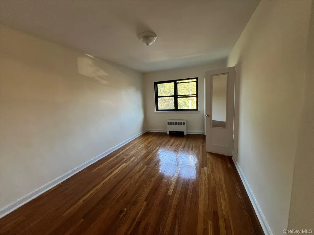 203-07 35th Avenue Bayside NY 11361