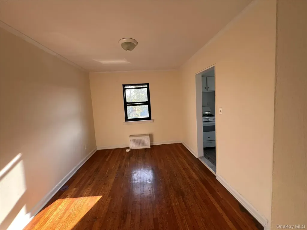 203-07 35th Avenue Bayside NY 11361