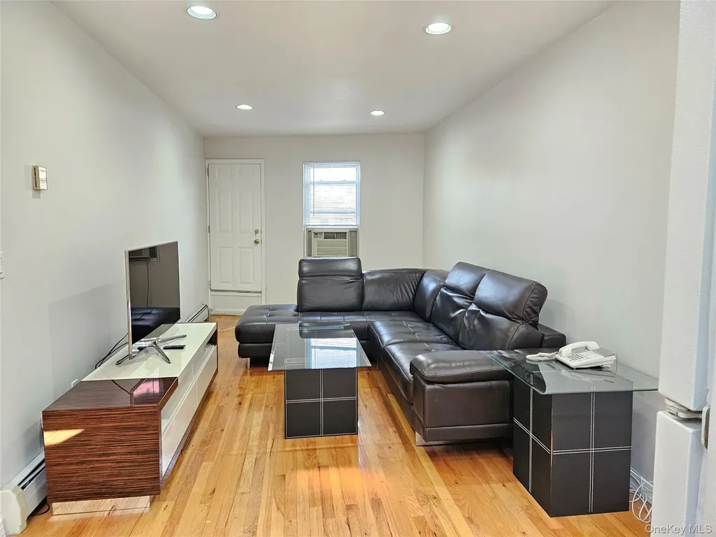 192-17 47th Avenue Flushing NY 11358