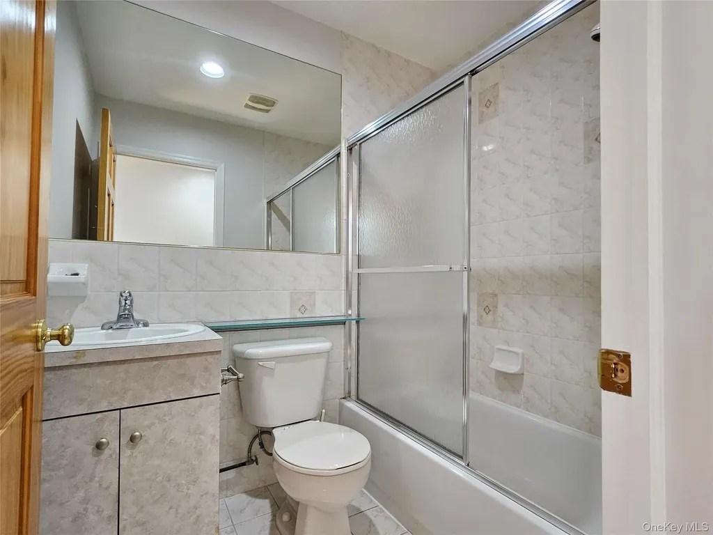 192-17 47th Avenue Flushing NY 11358