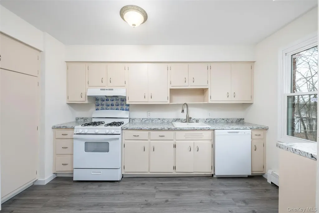 1668 Route 9 Wappingers Falls NY 12590