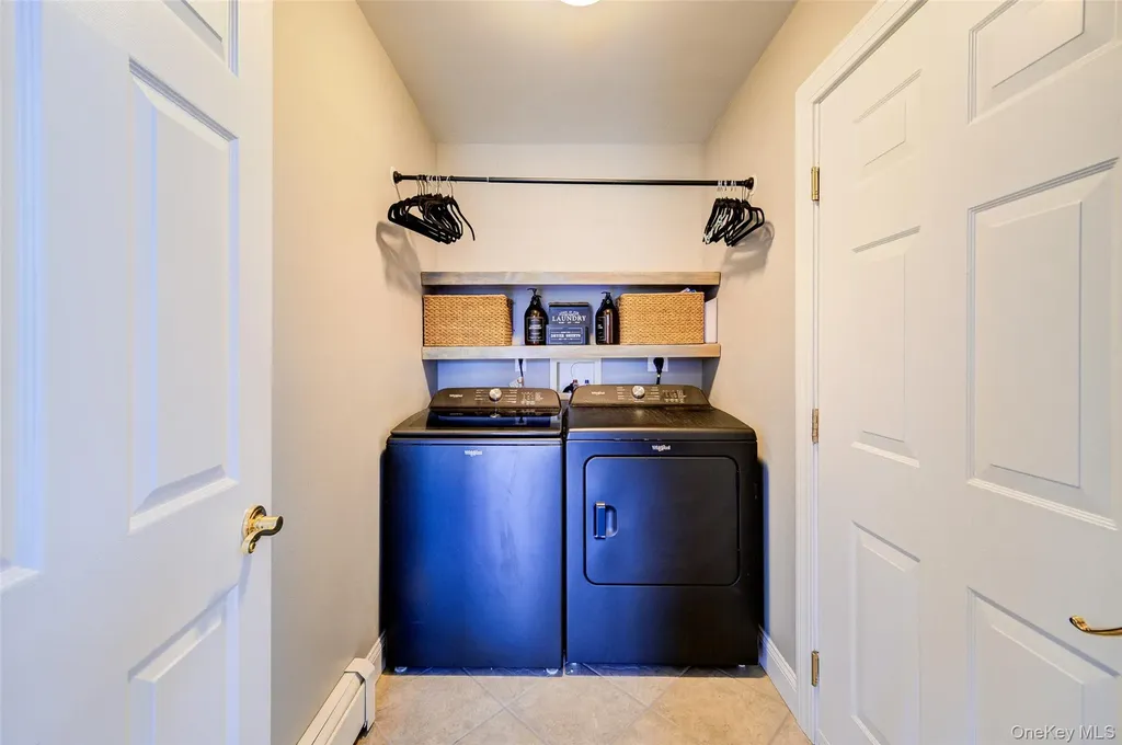 24 Dunthorne Drive Bloomingburg NY 12721