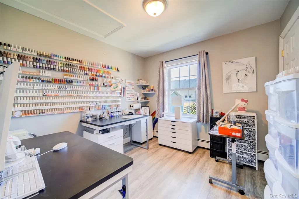24 Dunthorne Drive Bloomingburg NY 12721