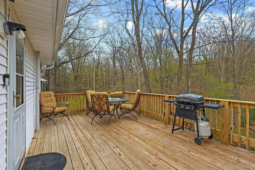 410 Nelson Road Monroe NY 10925