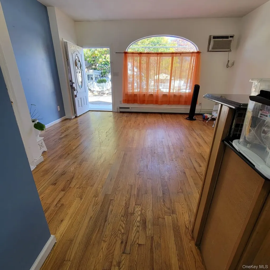 23038 144th Avenue Springfield Gardens NY 11413