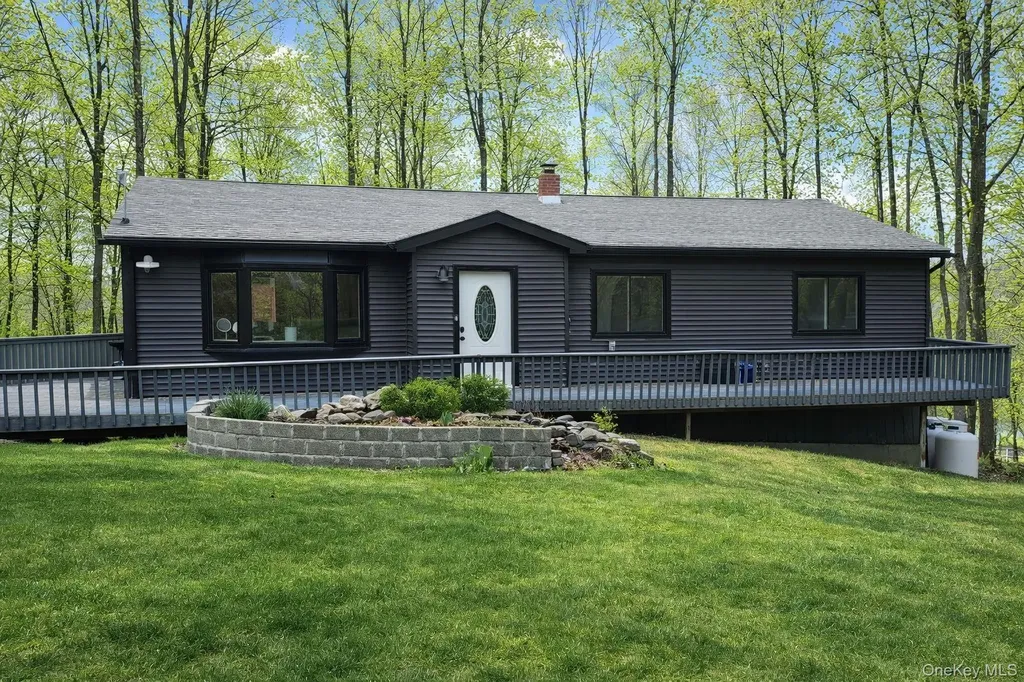 17 Union School Road Montgomery NY 12549