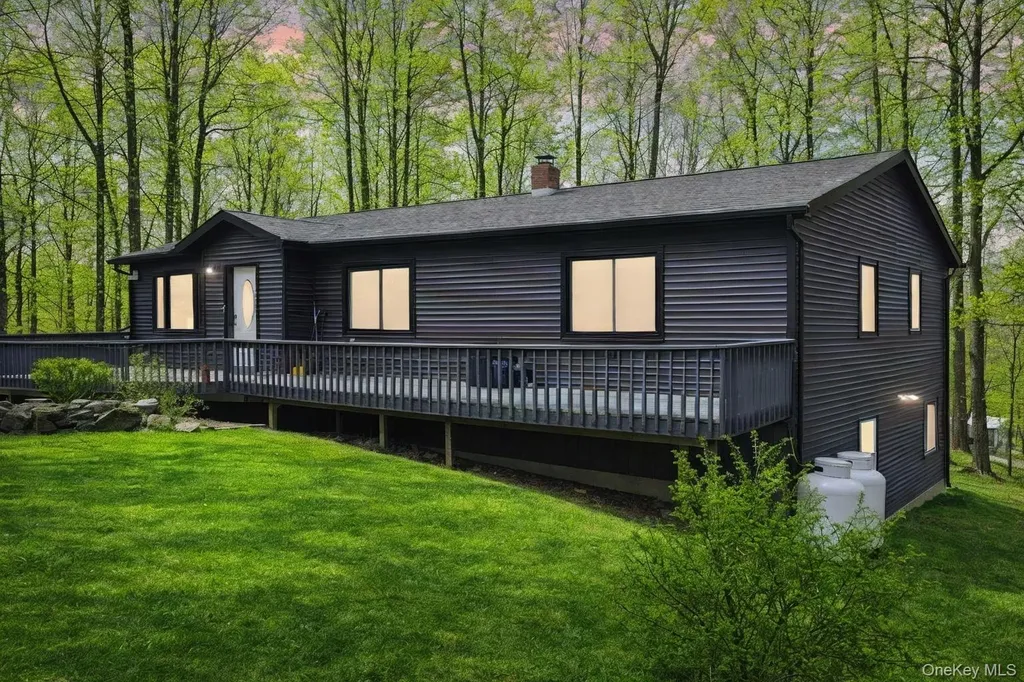 17 Union School Road Montgomery NY 12549