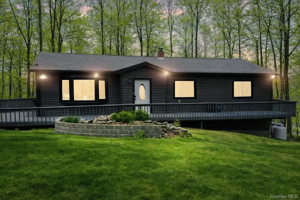 17 Union School Road Montgomery NY 12549