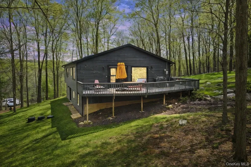 17 Union School Road Montgomery NY 12549