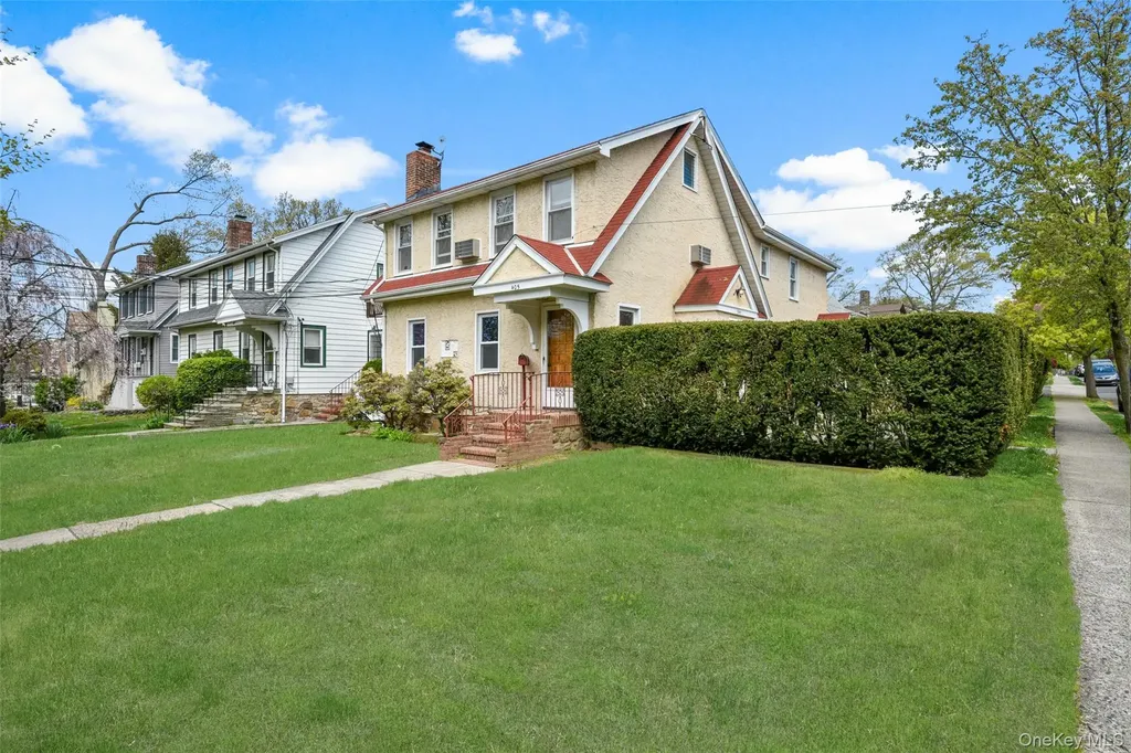 545 Stanley Avenue Mamaroneck NY 10543