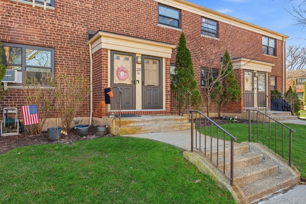220-76 75th Avenue Bayside NY 11364