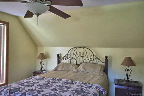 450 Route 17k Bloomingburg NY 12721