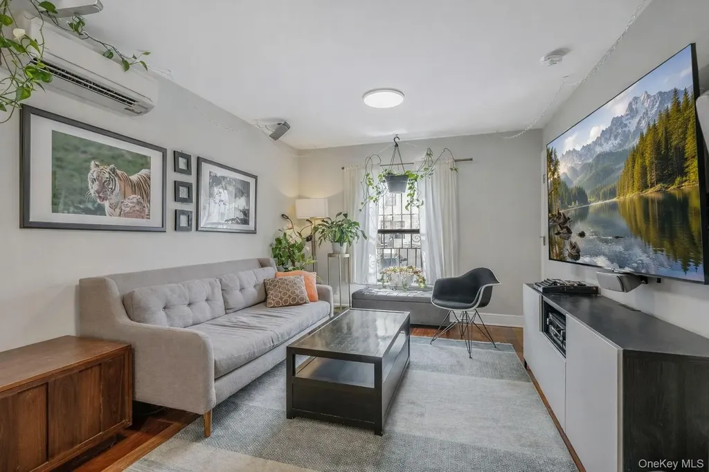 682 Lexington Avenue Brooklyn NY 11221