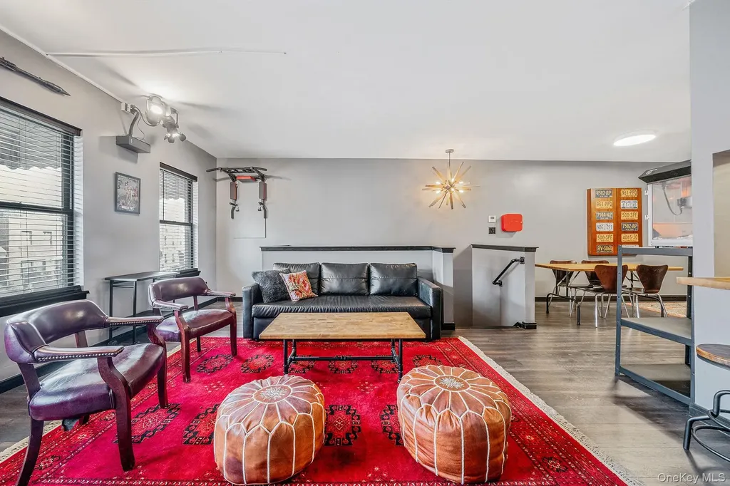 682 Lexington Avenue Brooklyn NY 11221