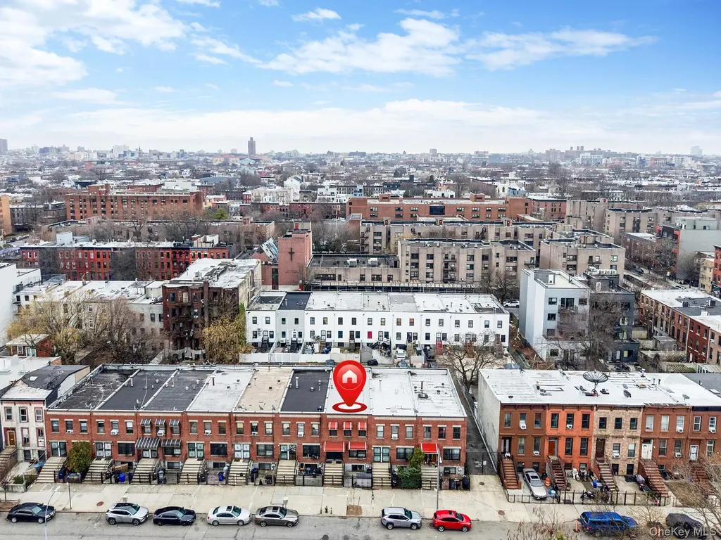 682 Lexington Avenue Brooklyn NY 11221