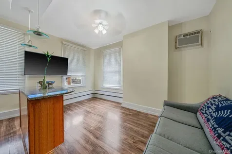 185 Woodworth Avenue Yonkers NY 10701