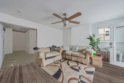 185 Woodworth Avenue Yonkers NY 10701