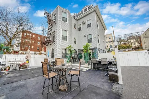 185 Woodworth Avenue Yonkers NY 10701