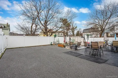 185 Woodworth Avenue Yonkers NY 10701