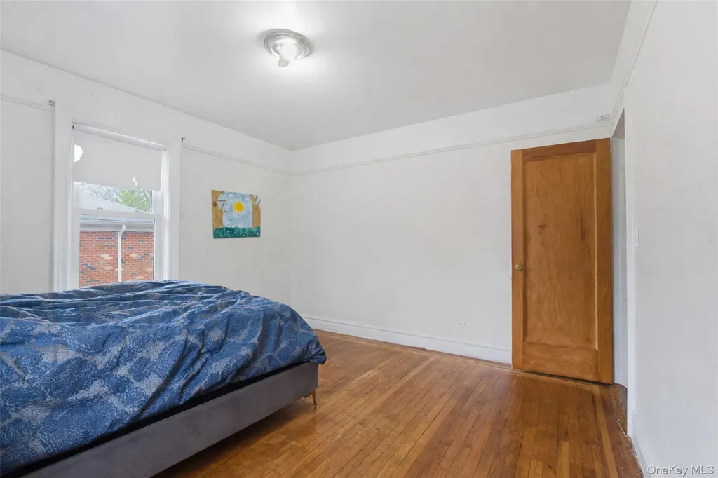 128 Parkway N Yonkers NY 10704