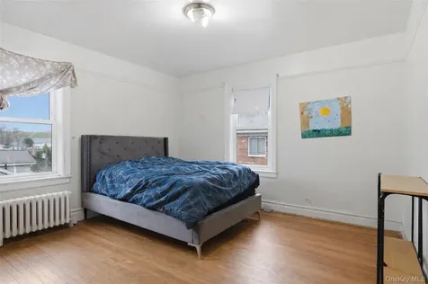 128 Parkway N Yonkers NY 10704