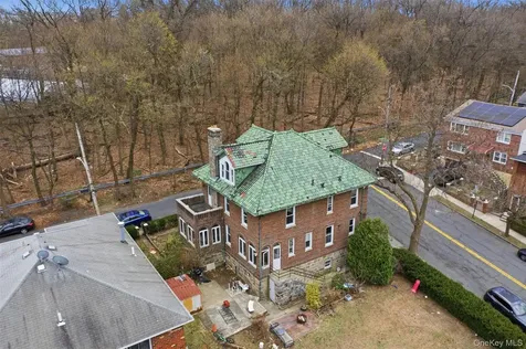 128 Parkway N Yonkers NY 10704