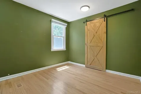 4 Calton Road New Rochelle NY 10804