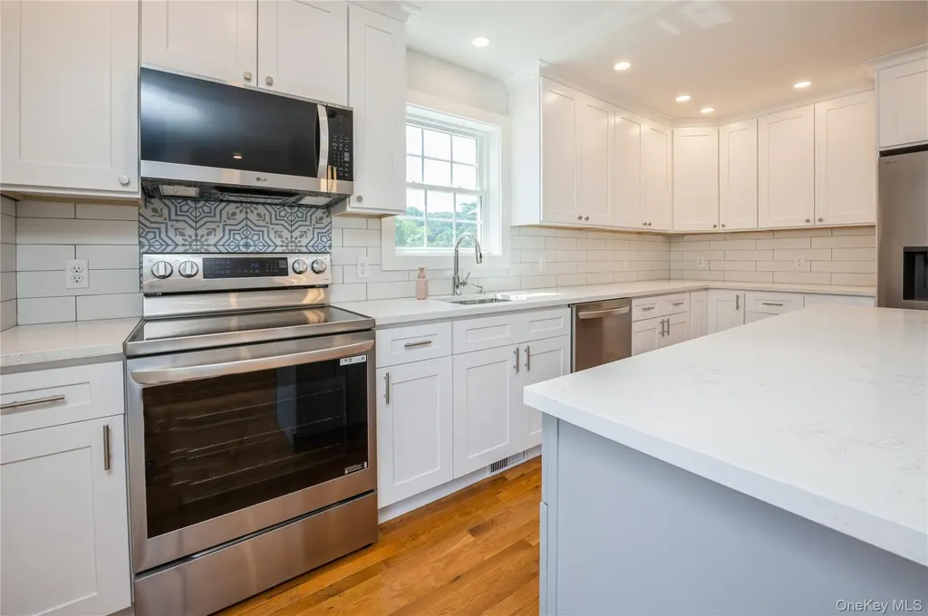 24 Clement Street Yonkers NY 10710