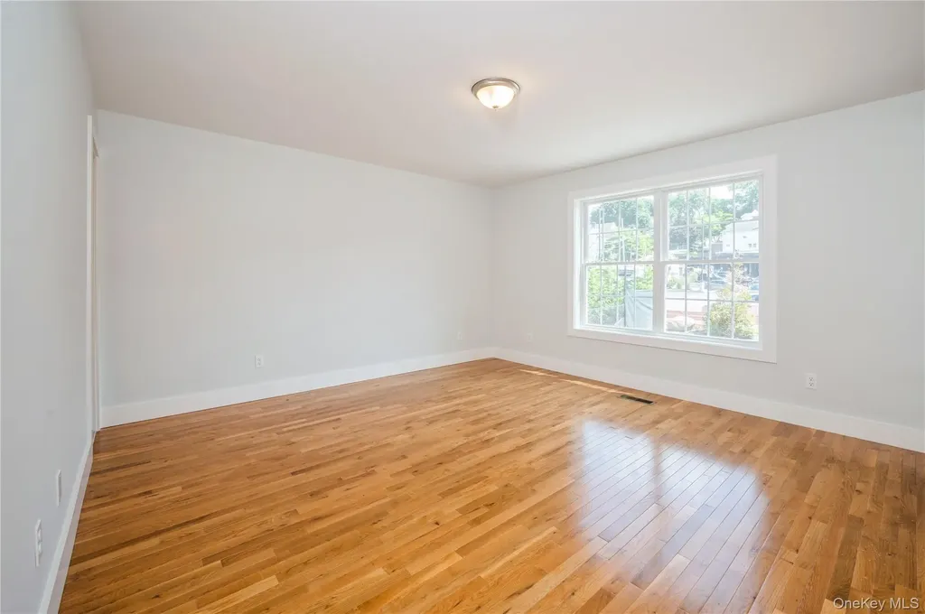 24 Clement Street Yonkers NY 10710