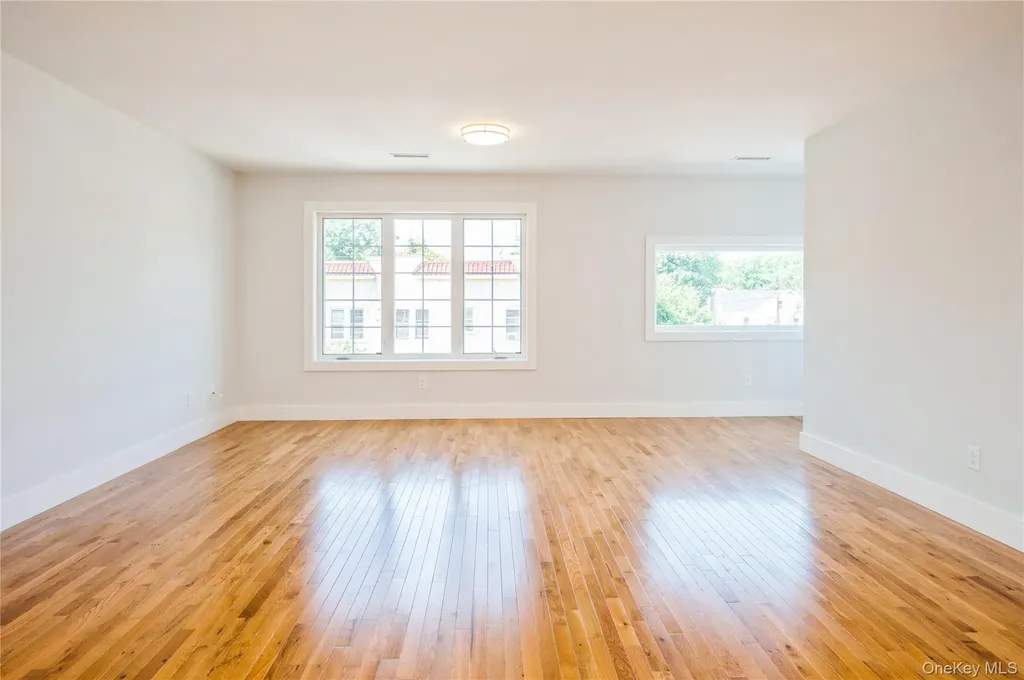 24 Clement Street Yonkers NY 10710