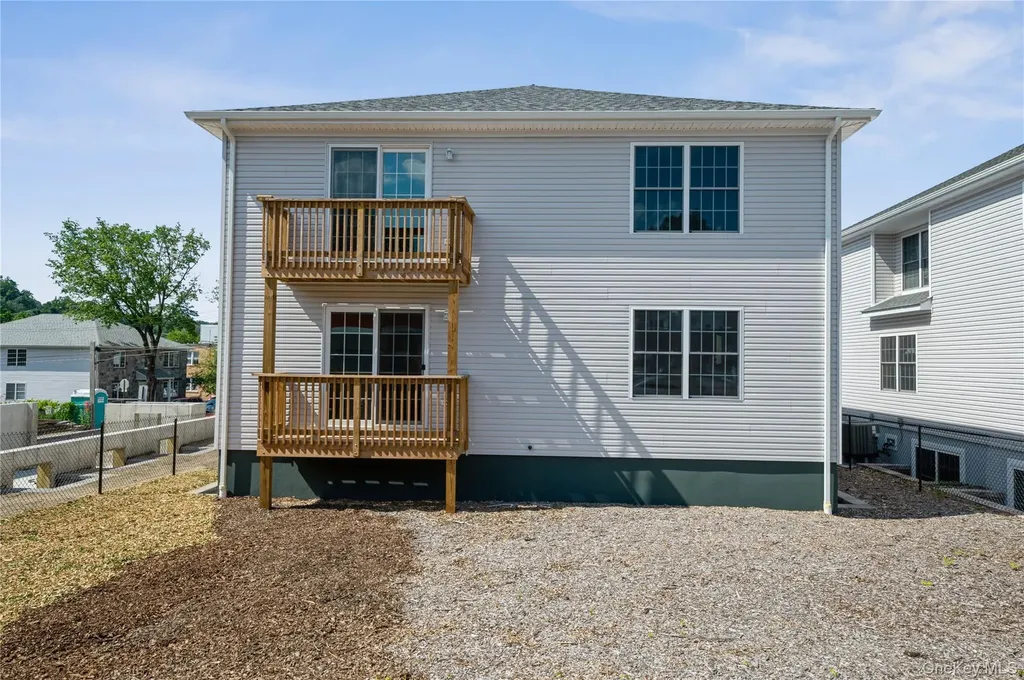24 Clement Street Yonkers NY 10710