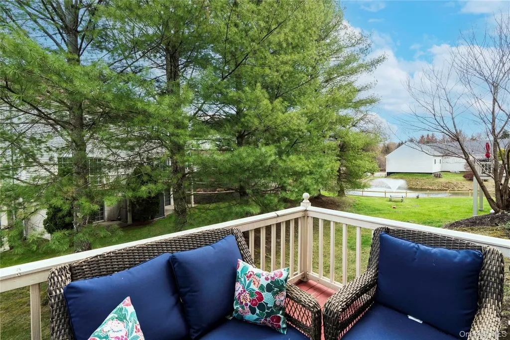 215 Cornwall Meadows Lane Patterson NY 12563
