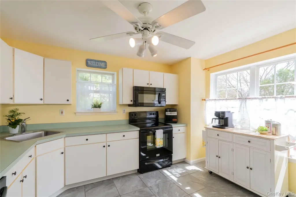 215 Cornwall Meadows Lane Patterson NY 12563