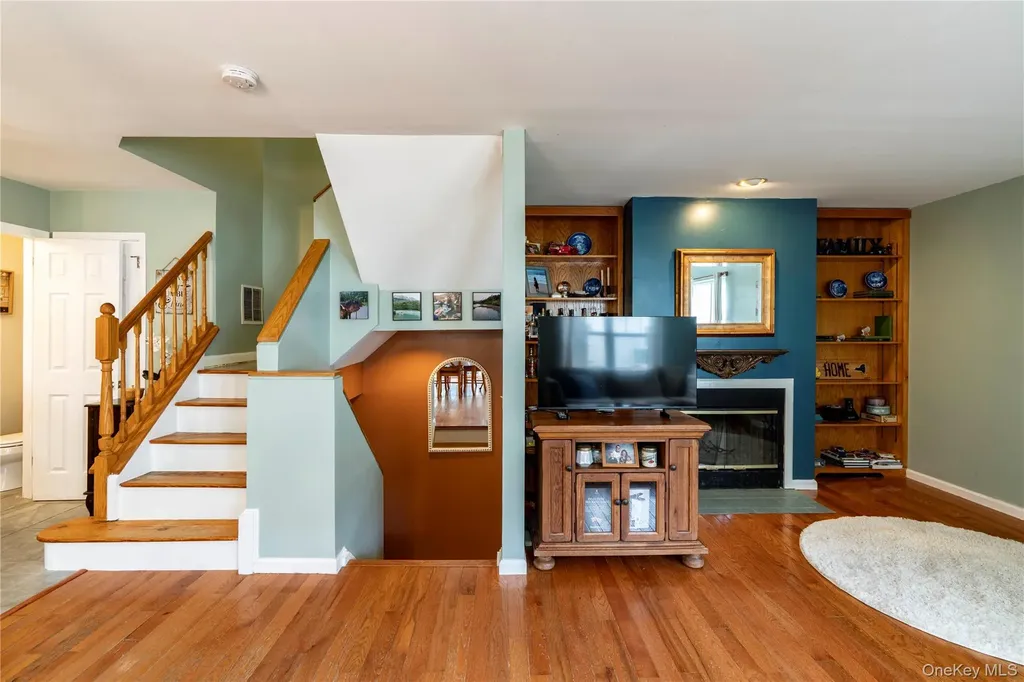 215 Cornwall Meadows Lane Patterson NY 12563