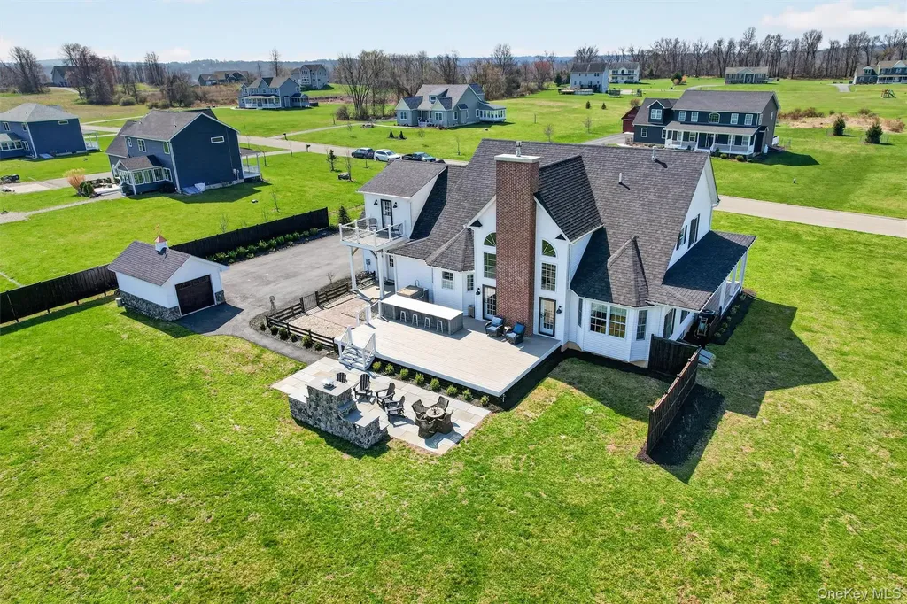124 Mulford Drive Wallkill NY 12589