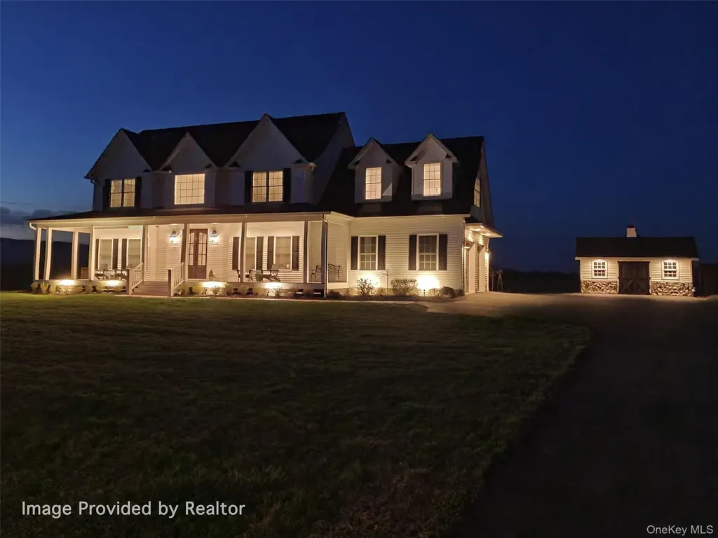 124 Mulford Drive Wallkill NY 12589