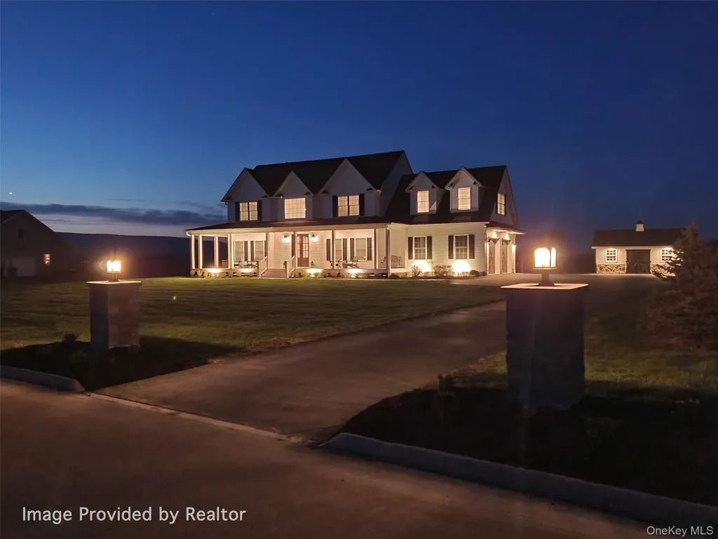 124 Mulford Drive Wallkill NY 12589