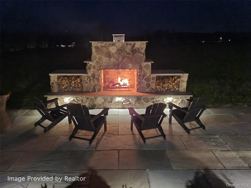 124 Mulford Drive Wallkill NY 12589