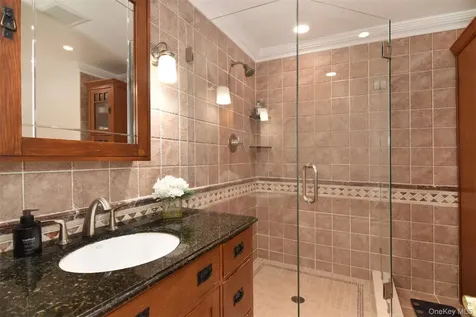 44 Trailhead Lane Tarrytown NY 10591
