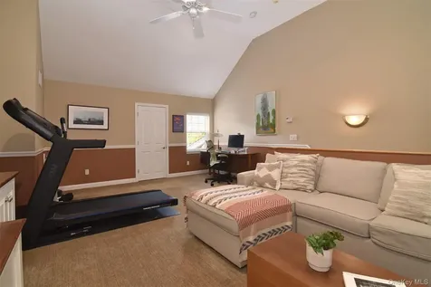 44 Trailhead Lane Tarrytown NY 10591