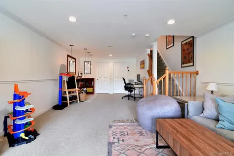 44 Trailhead Lane Tarrytown NY 10591