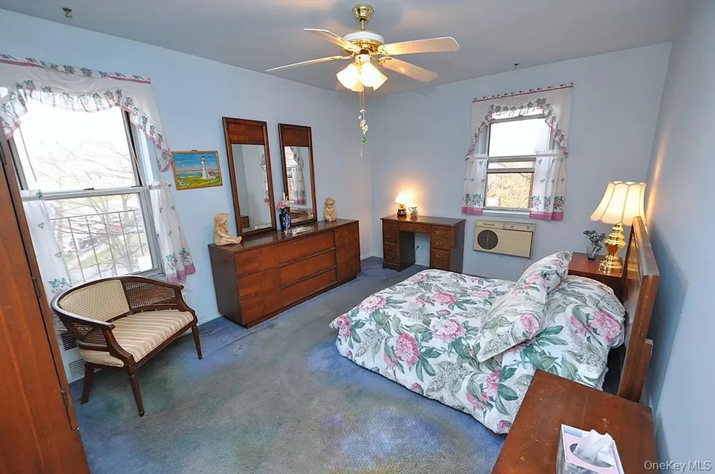 682 Tuckahoe Road Yonkers NY 10710