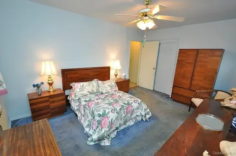 682 Tuckahoe Road Yonkers NY 10710